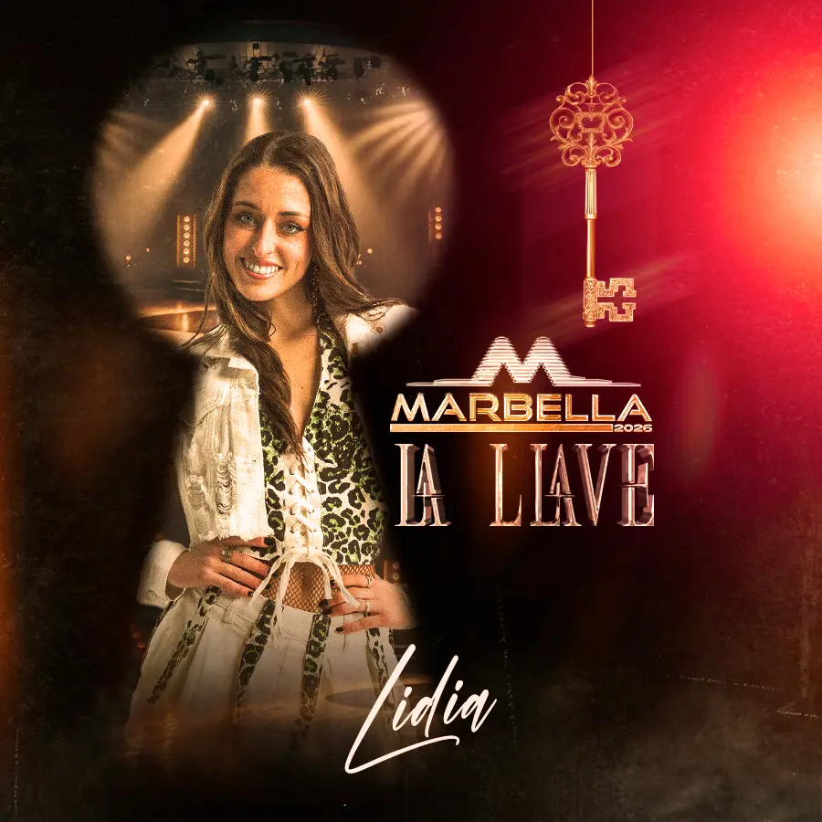 LIDIA ALVARIÑAS CANTANTE